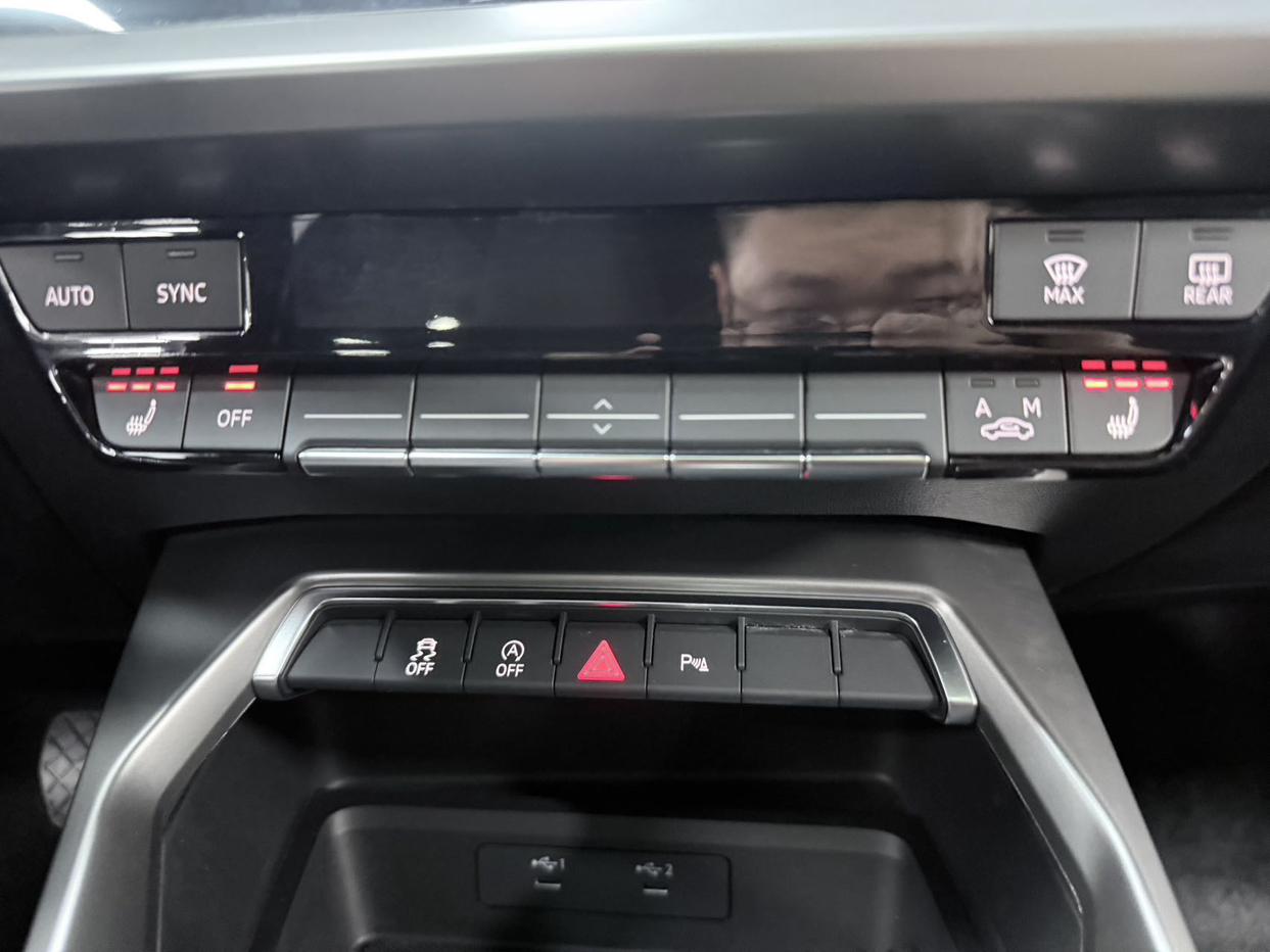Audi A3 2022, фото 15