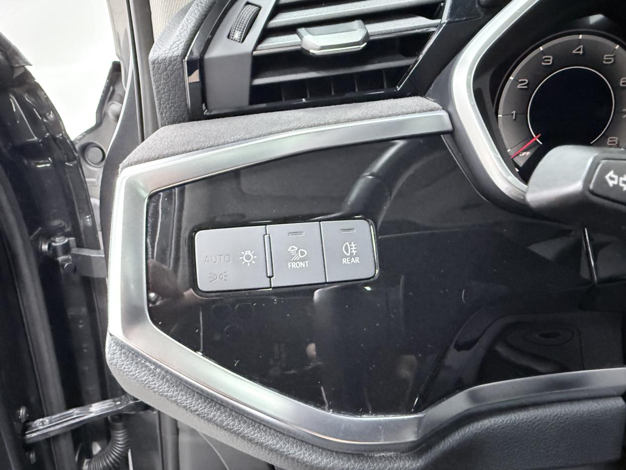 Audi Q3 2022, фото 15