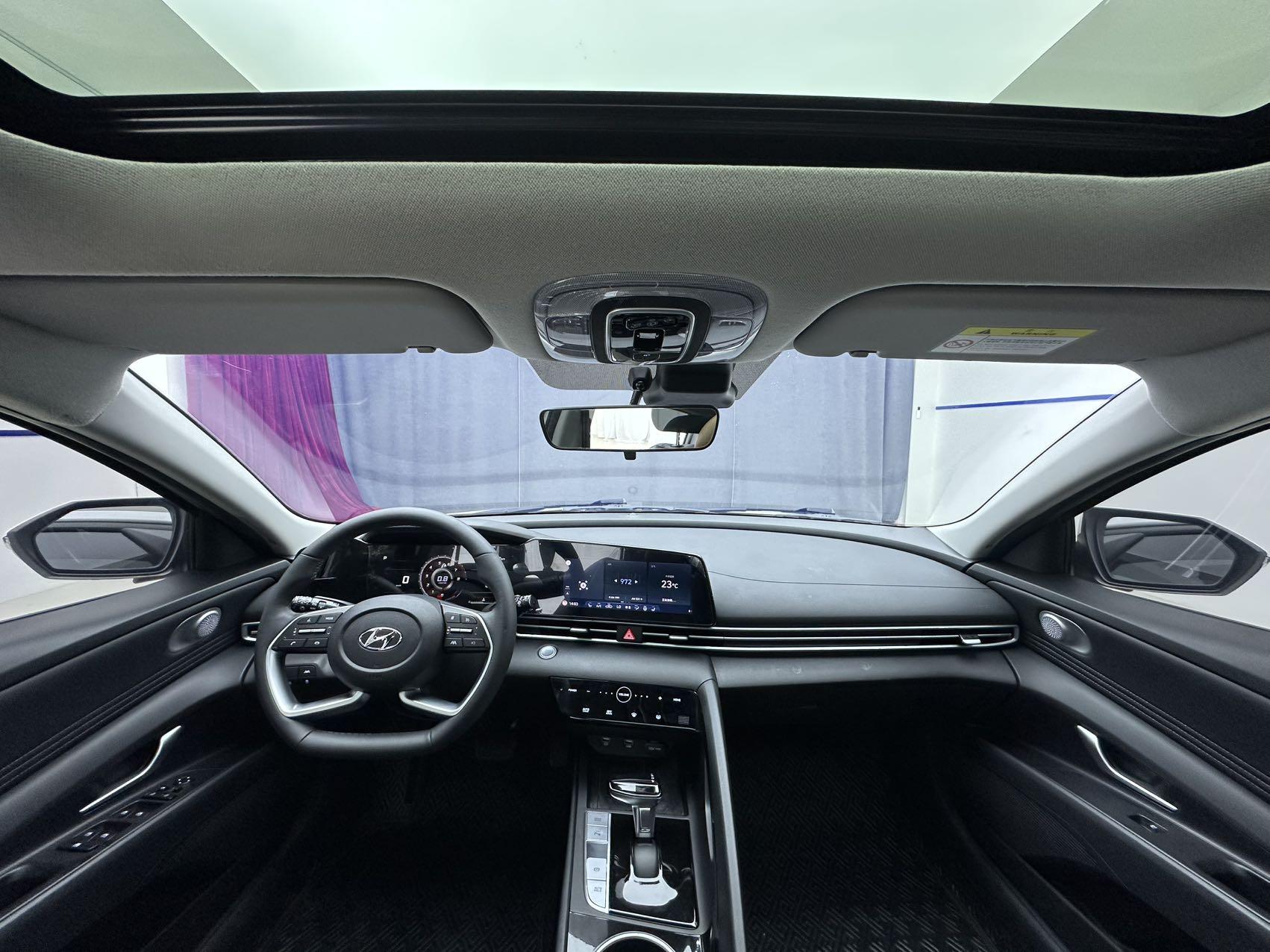 Hyundai Elantra 2021, фото 11