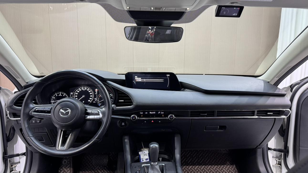 Mazda 3 2021, фото 17