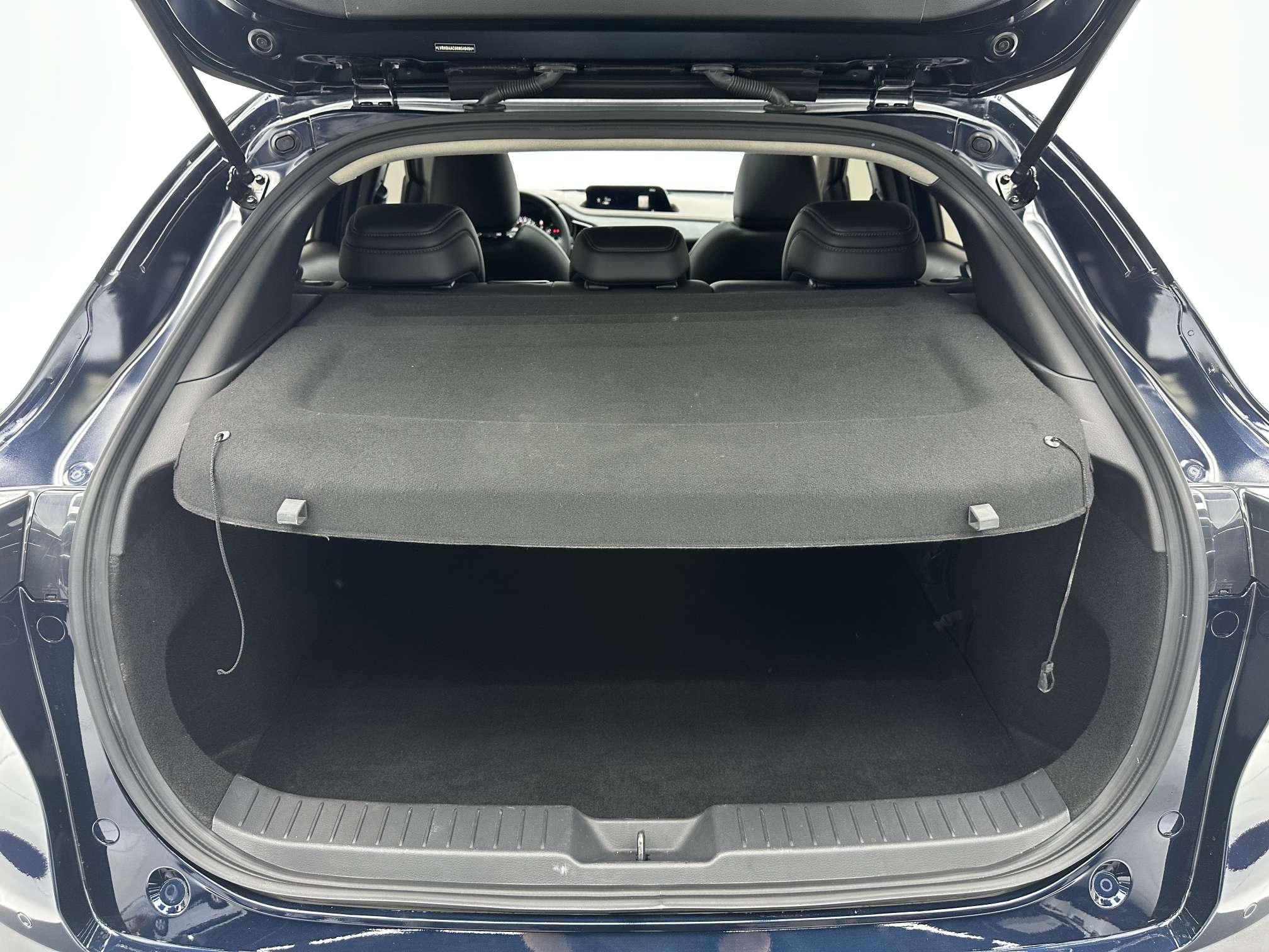 Mazda CX-30 2022, фото 17