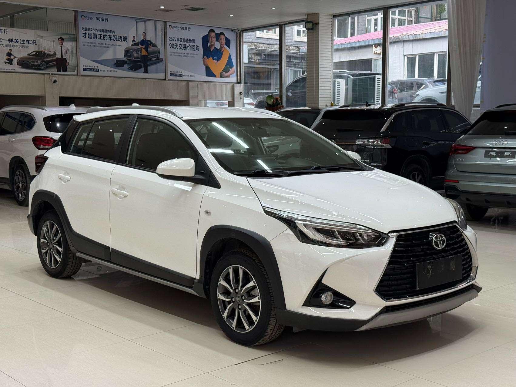 Toyota Yaris 2022, фото 3