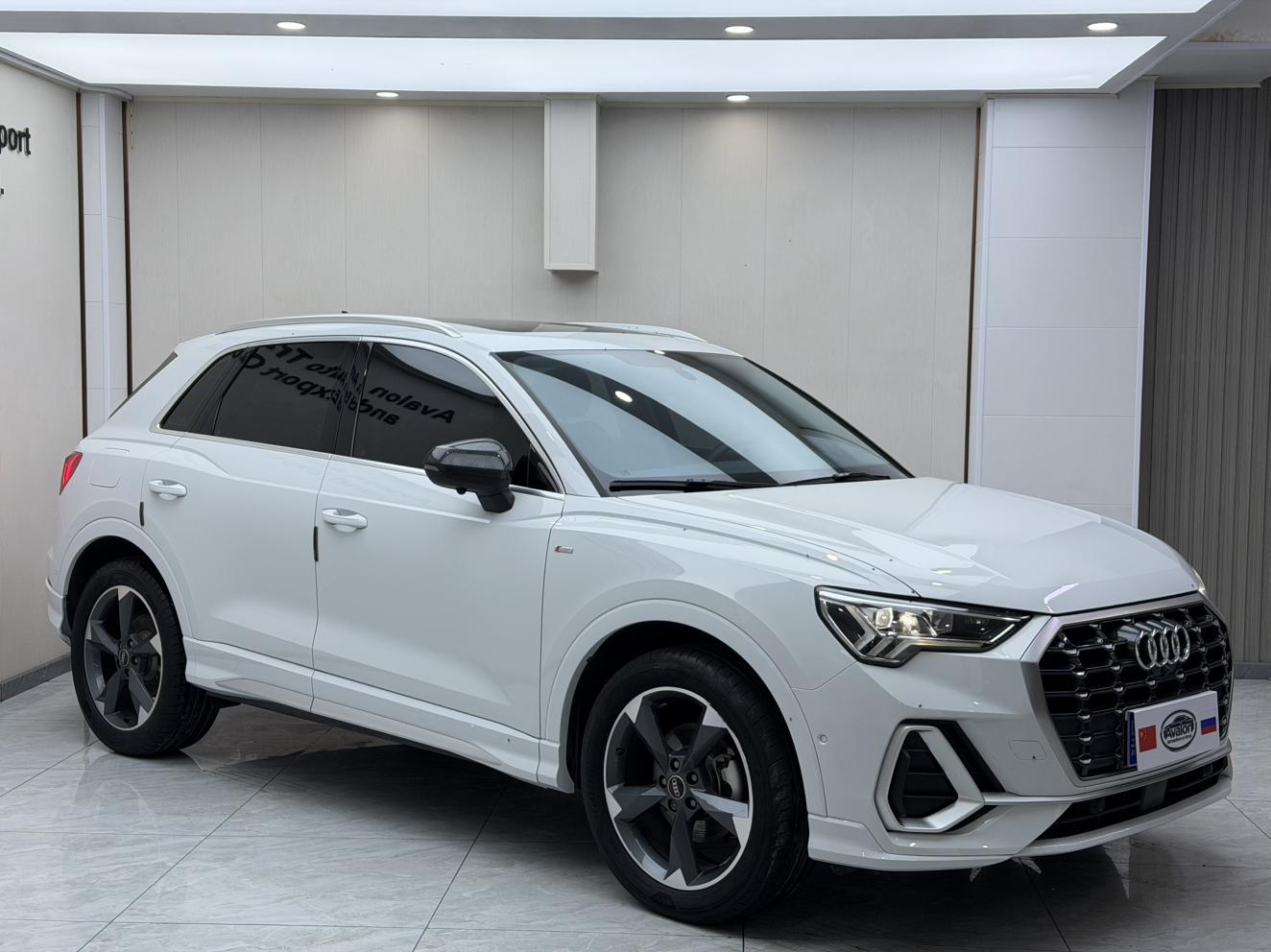 Audi Q3 2023, фото 3