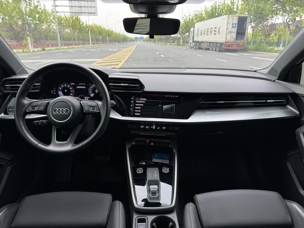Audi A3 2023, фото 14