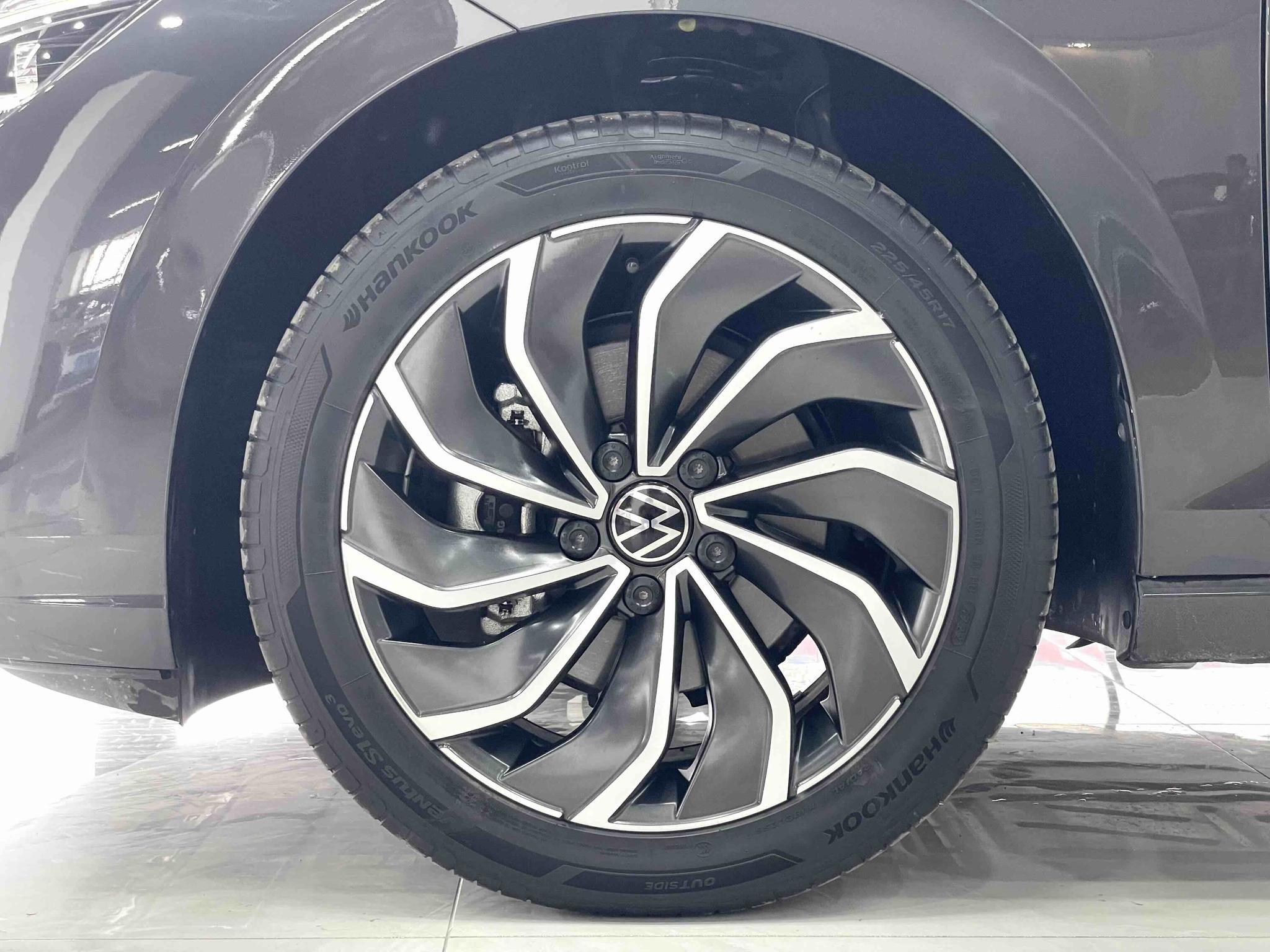 Volkswagen Golf 2023, фото 14