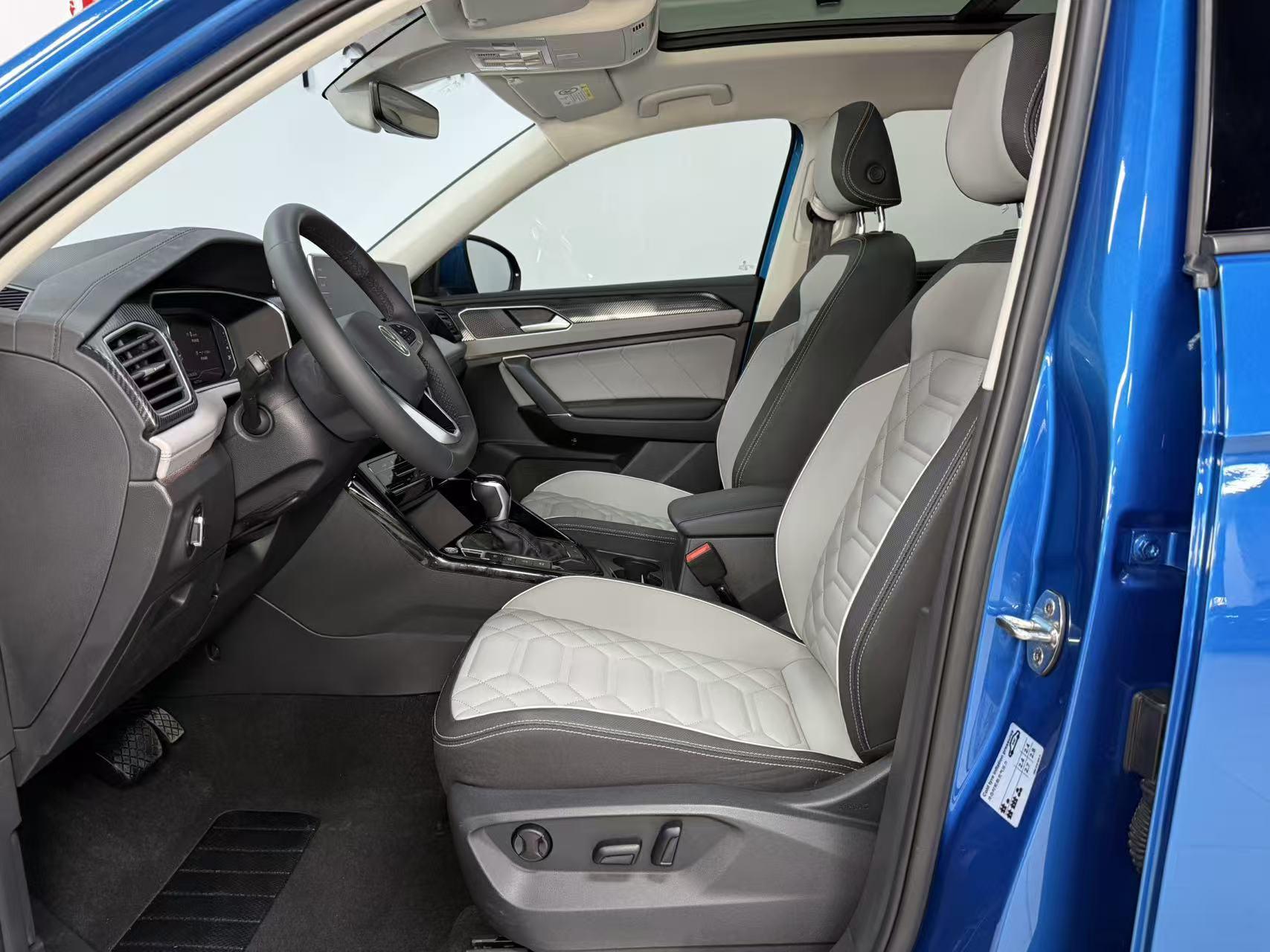 Volkswagen Tayron 2023, фото 14