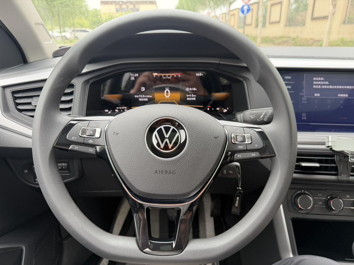 Volkswagen Polo 2023, фото 14