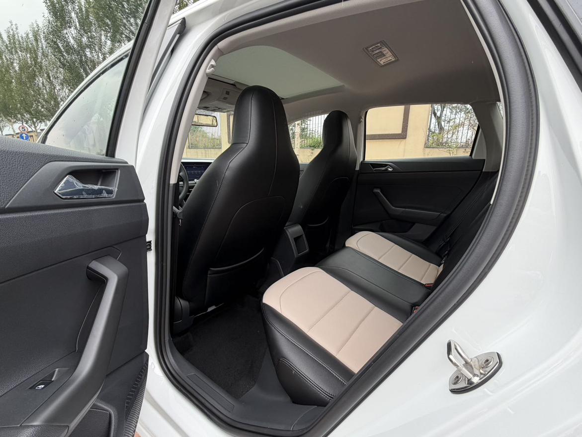 Volkswagen Polo 2023, фото 17