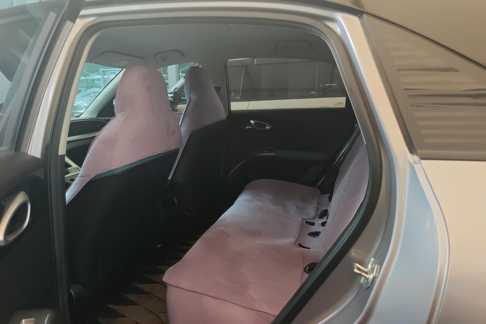 Geely Yinhe 2025, фото 13