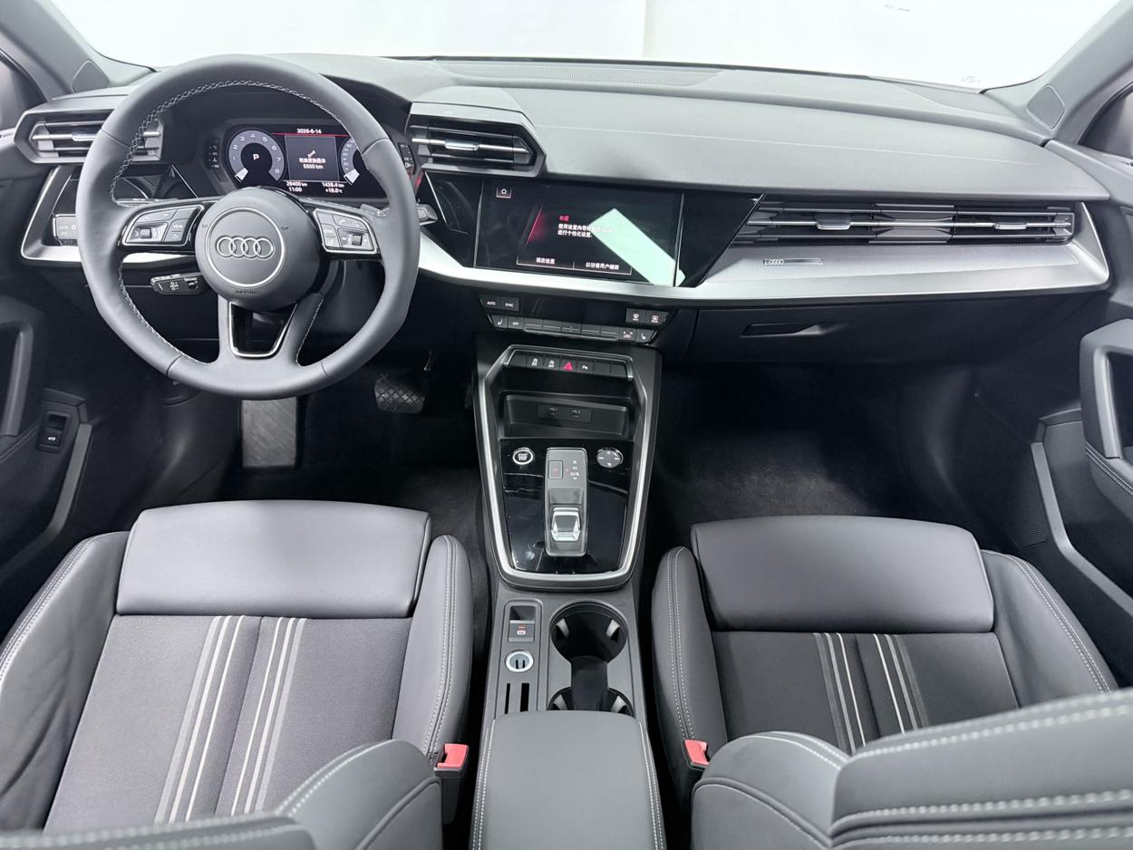 Audi A3 2022, фото 8