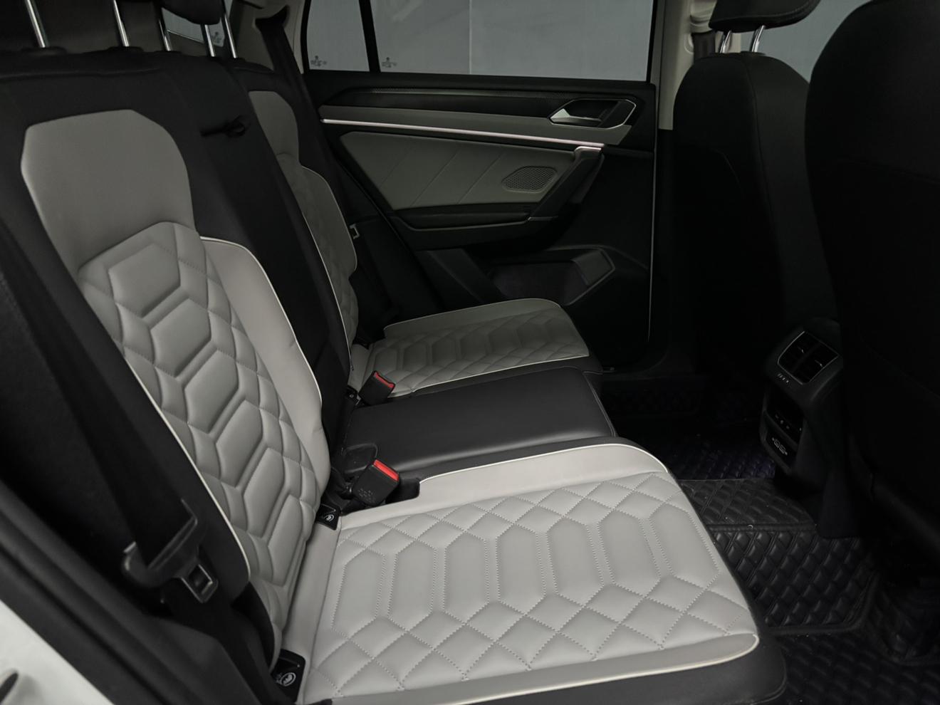 Volkswagen Tayron 2023, фото 17
