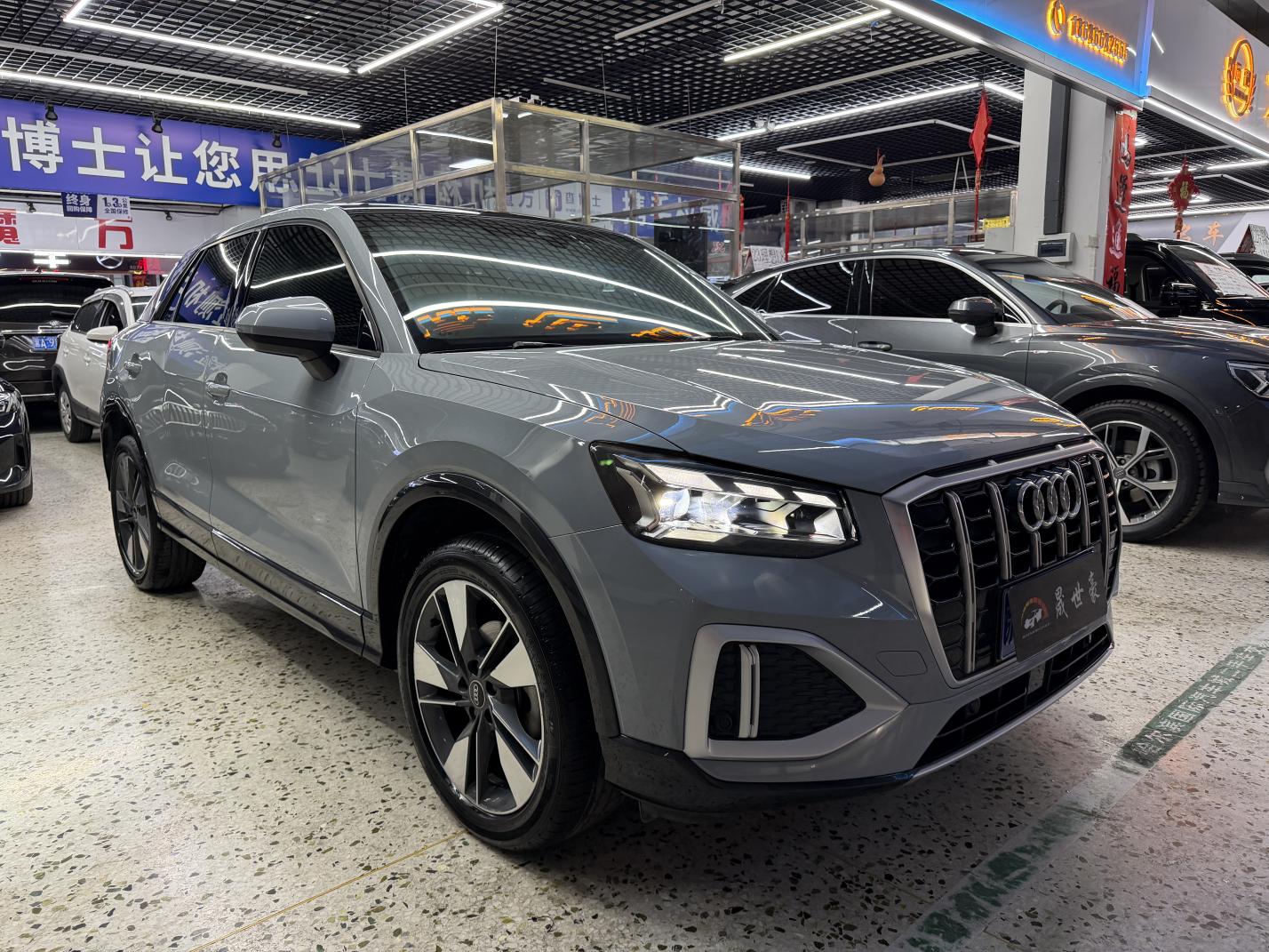 Audi Q2L 2022, фото 3