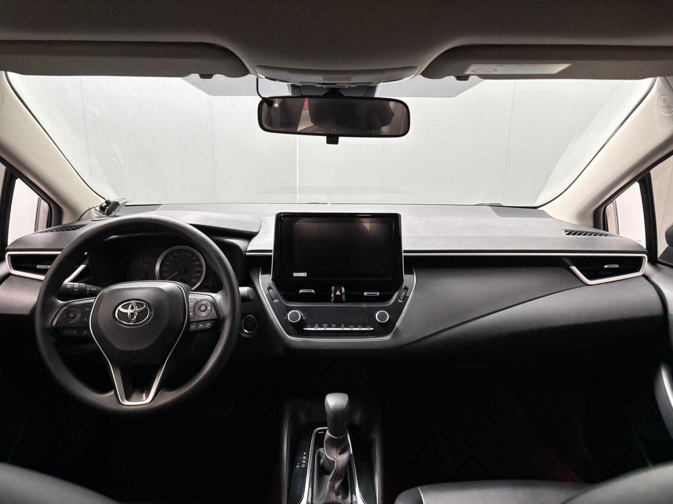 Toyota Corolla 2021, фото 11