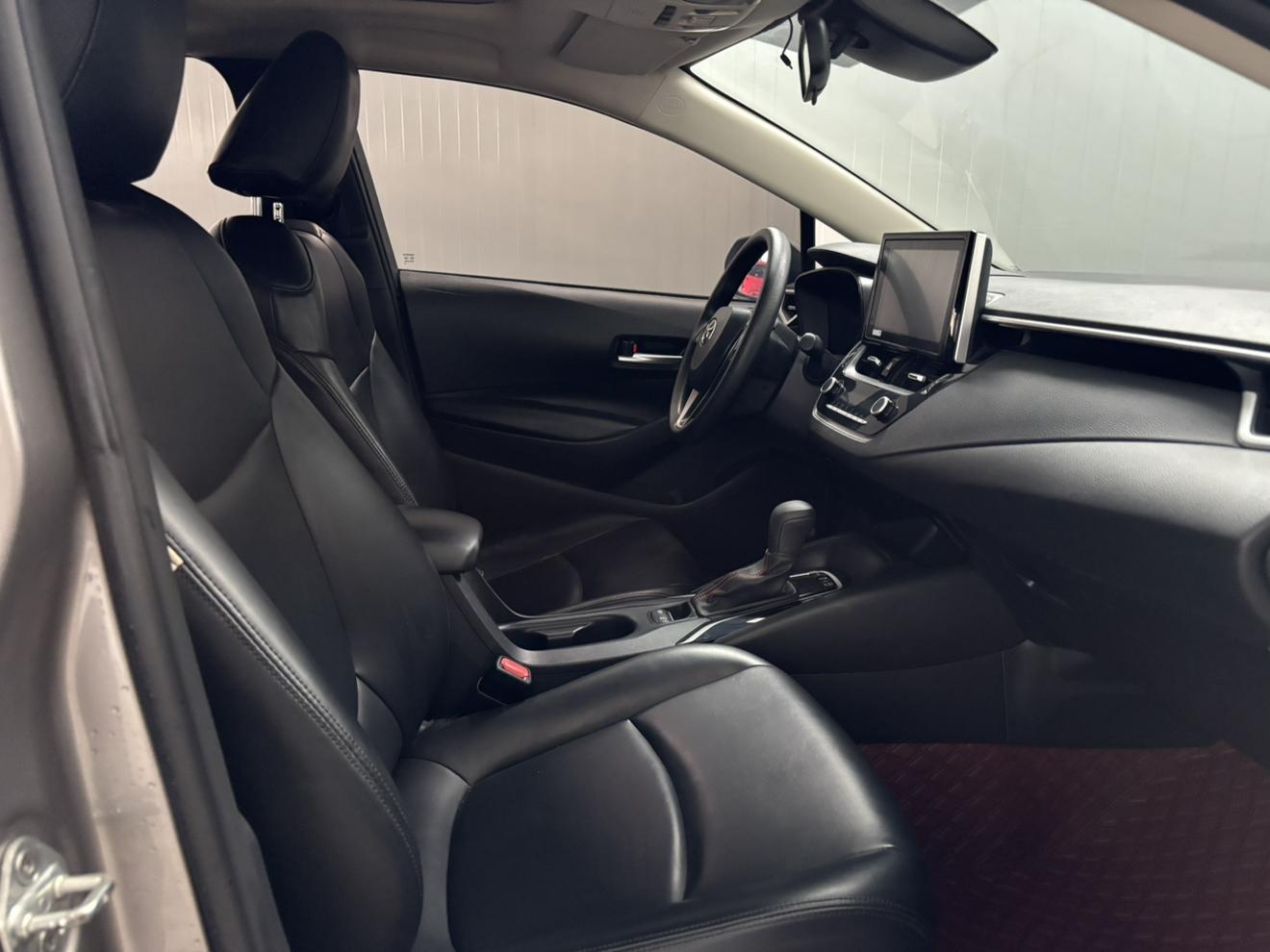 Toyota Corolla 2021, фото 13