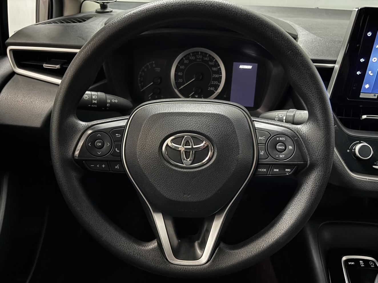 Toyota Corolla 2021, фото 15