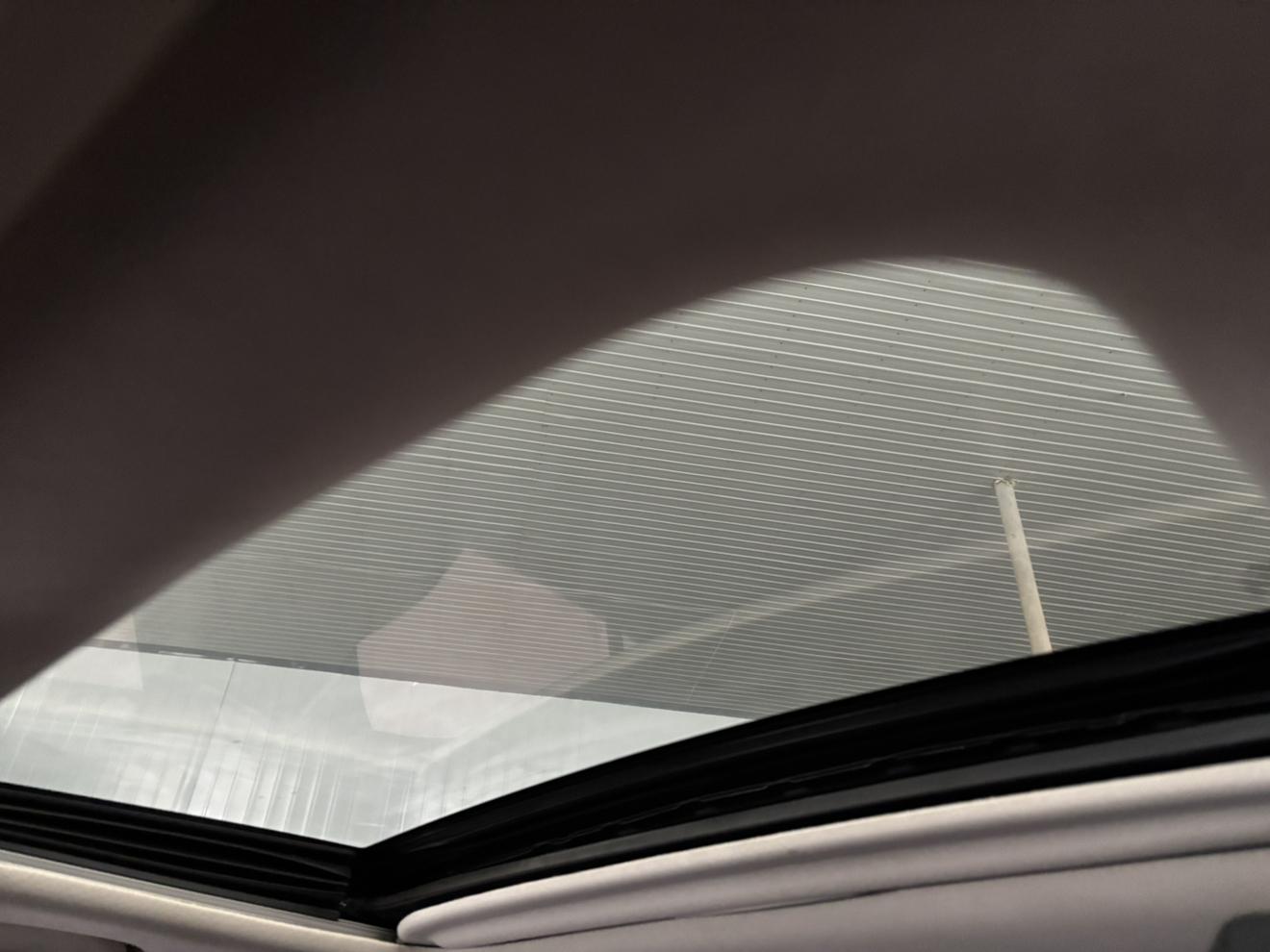Toyota Corolla 2021, фото 17