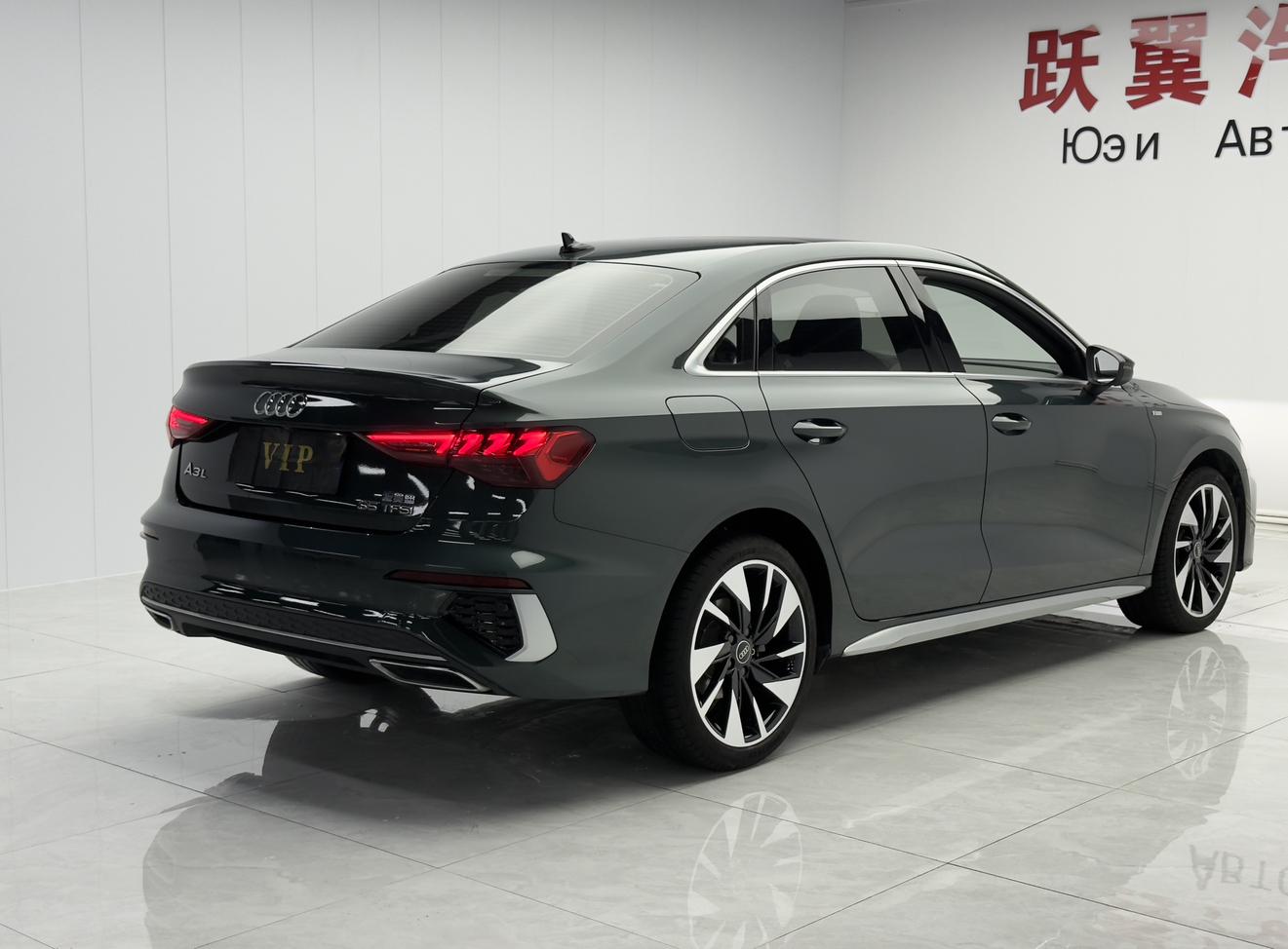 Audi A3 2023, фото 4