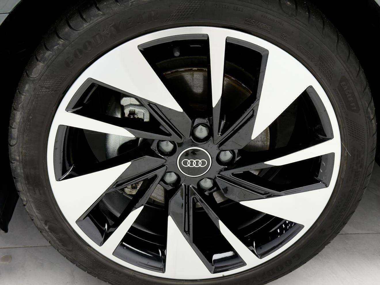 Audi A3 2023, фото 10