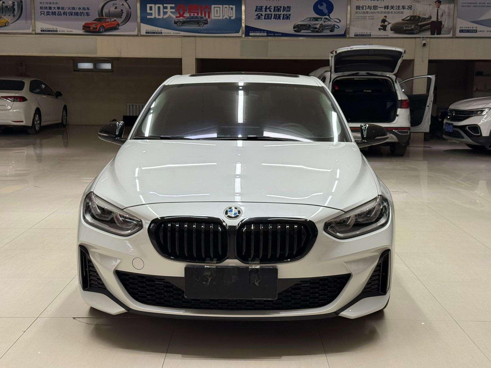 BMW 1 2021, фото 2