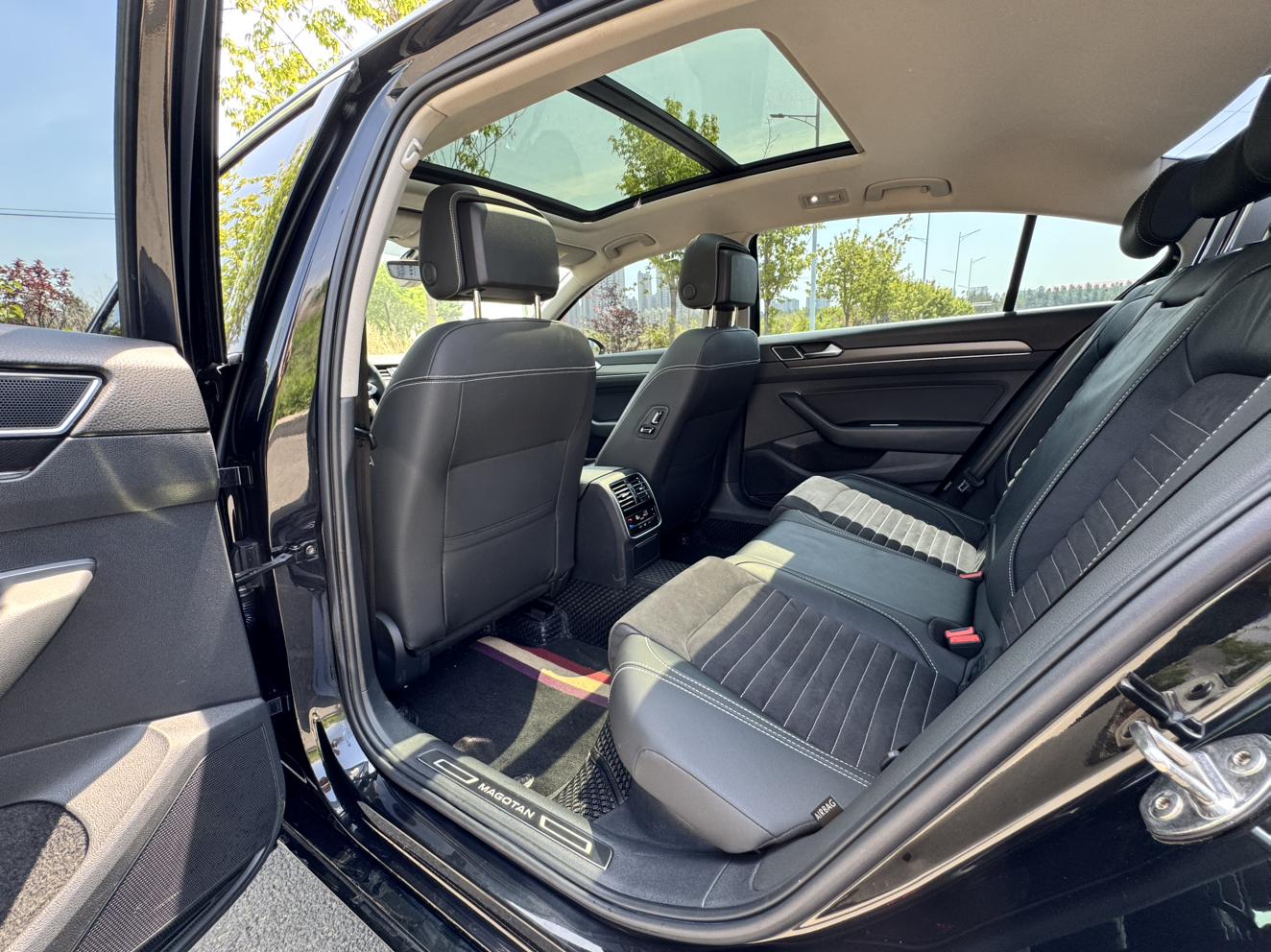 Volkswagen Passat 2021, фото 14