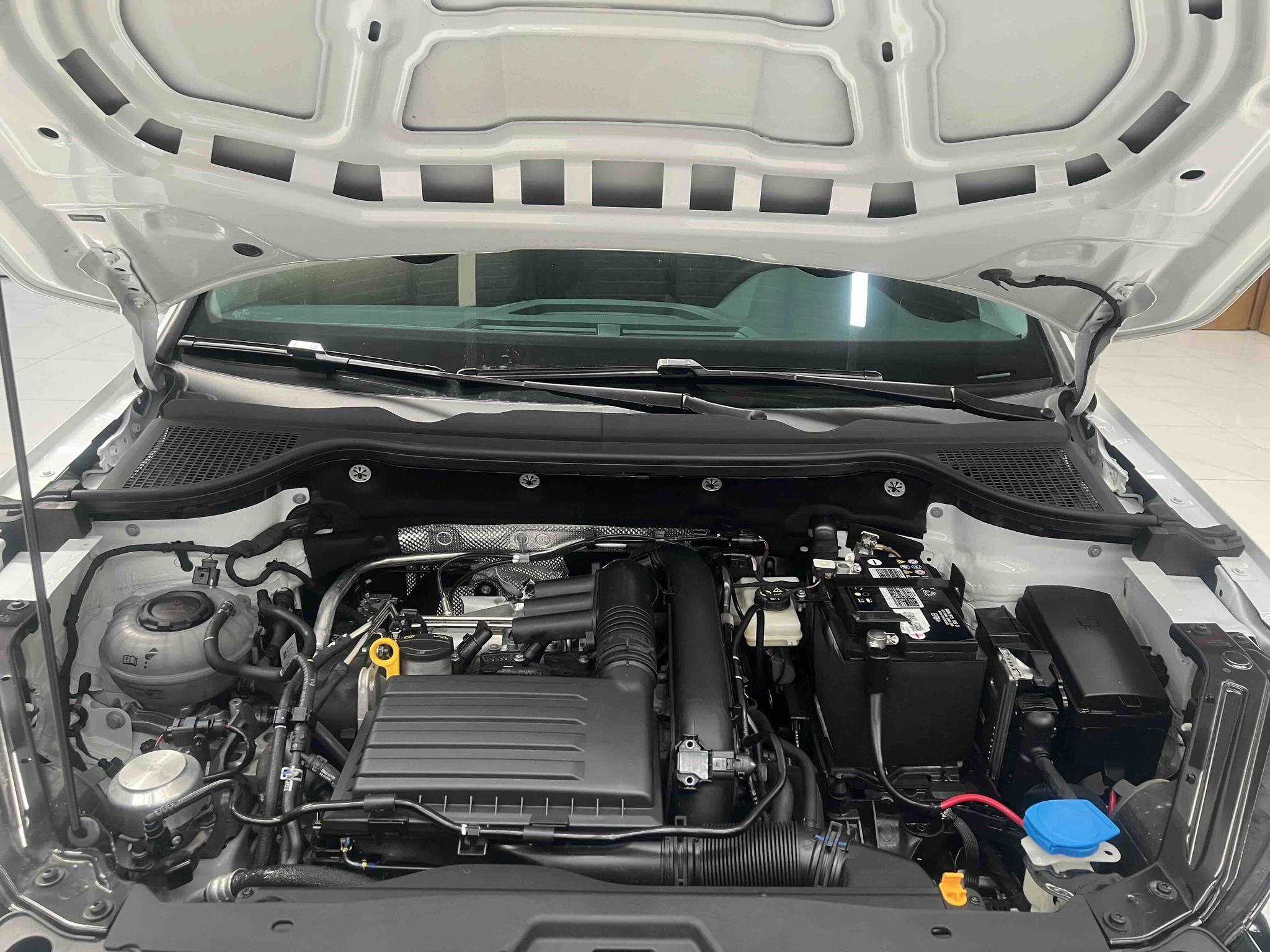 Skoda Karoq 2024, фото 16