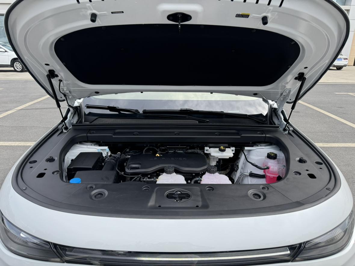 Leapmotor C16 2026, фото 16