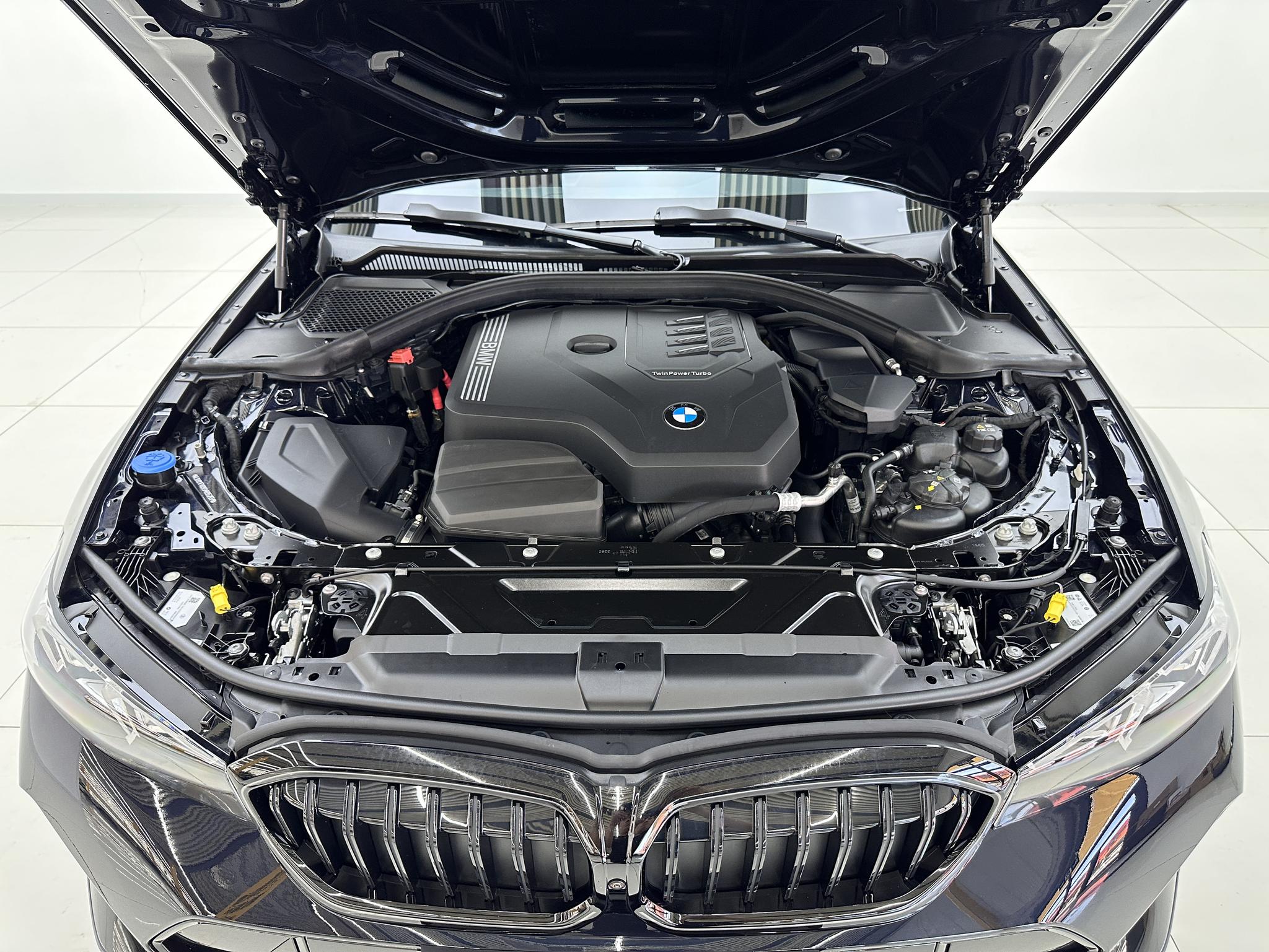 BMW 3 2025, фото 17