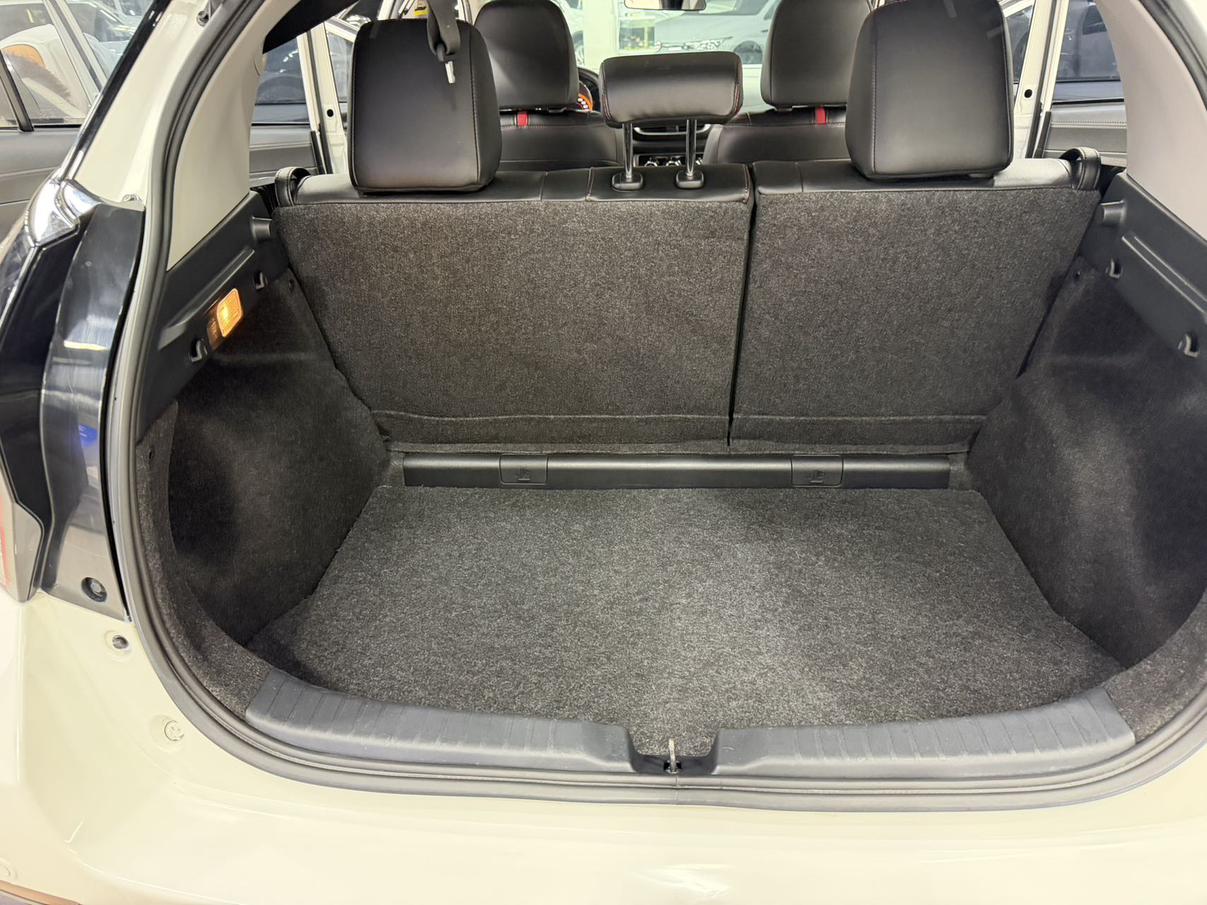 Toyota Yaris 2022, фото 16