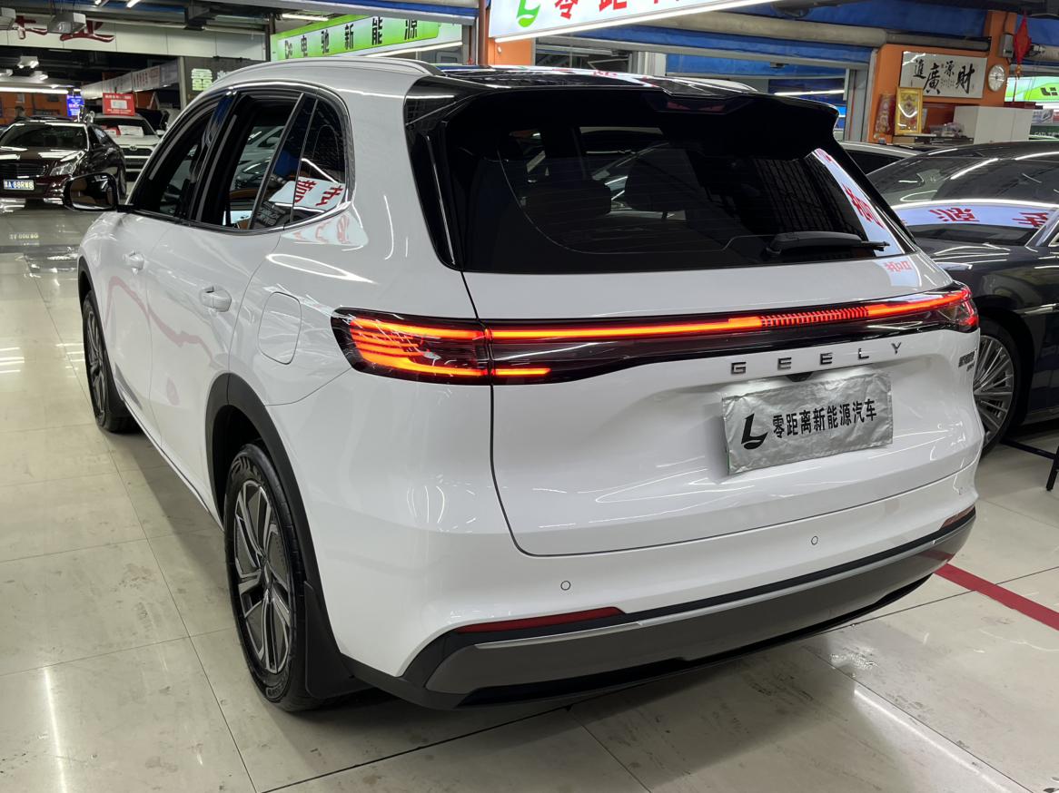 Geely Galaxy Starship 7 EM-i 2025, фото 4