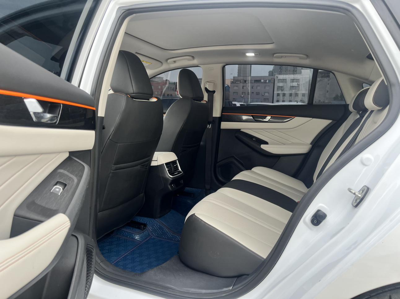 Dongfeng Yixuan MAX 2023, фото 6