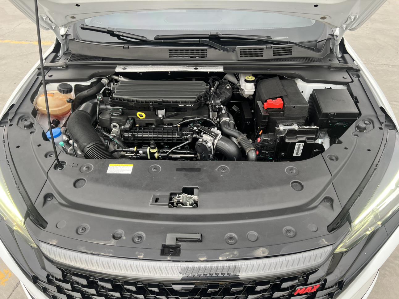 Dongfeng Yixuan MAX 2023, фото 17