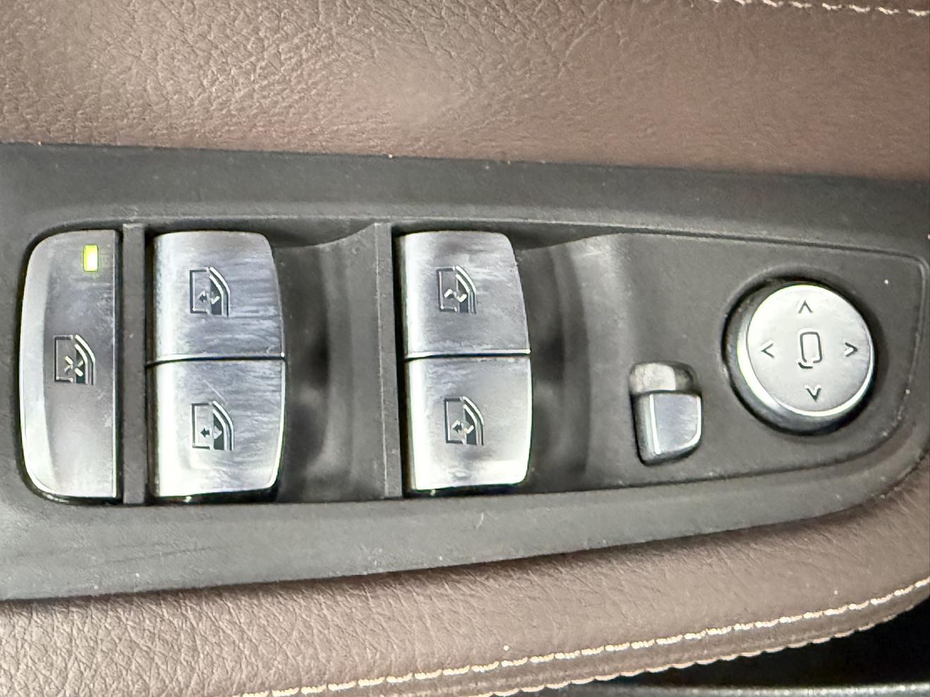 BMW 1 Series 2021, фото 16