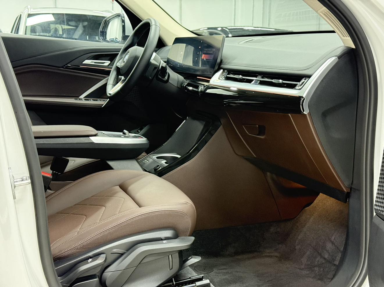 BMW X1 2023, фото 17