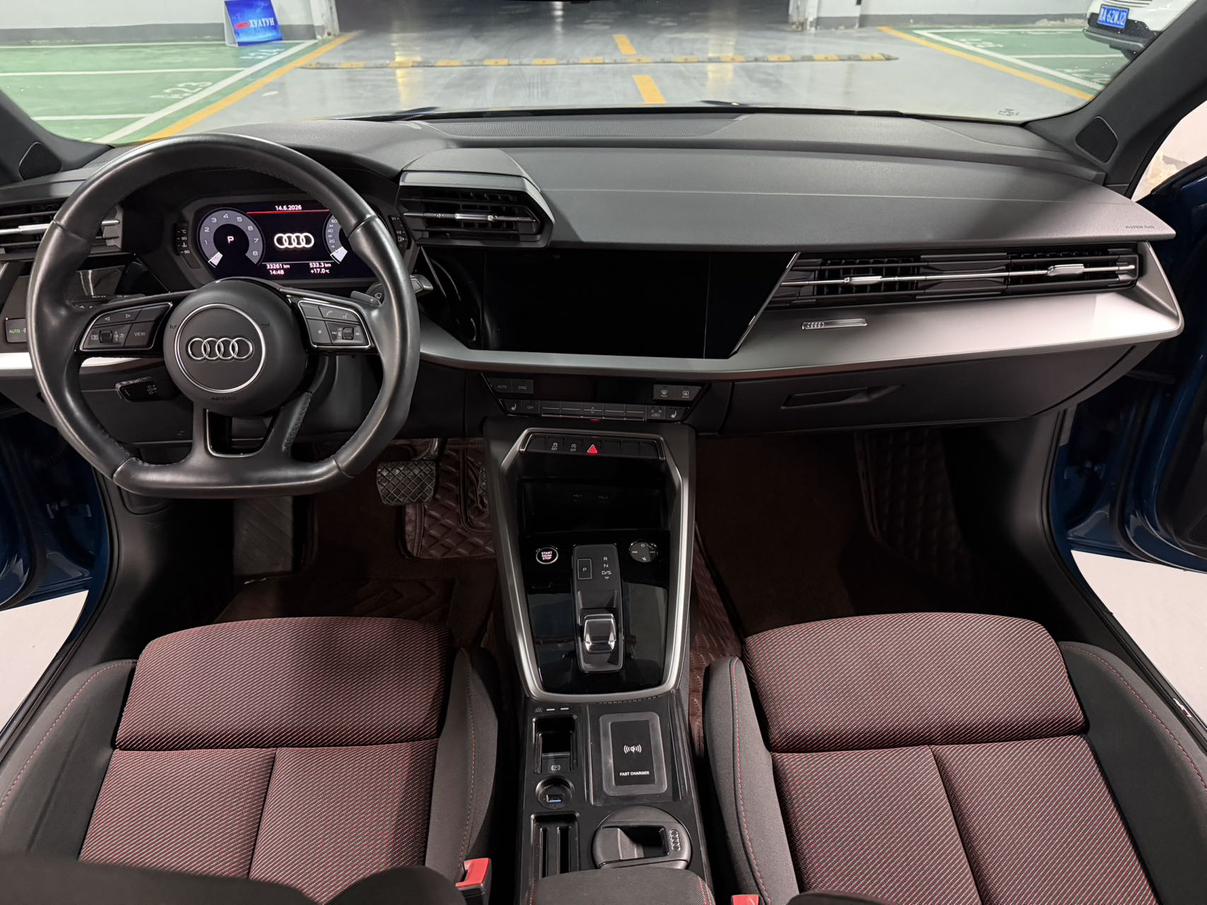Audi A3 2022, фото 16