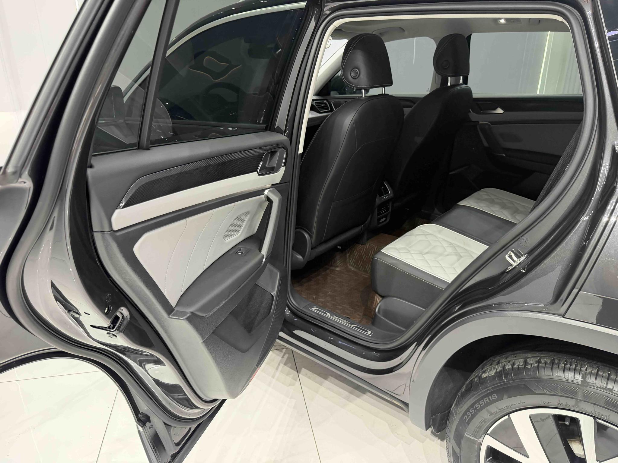 Volkswagen Tayron 2023, фото 14