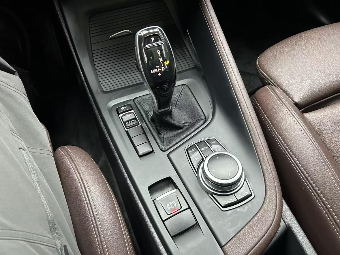 BMW X1 2021, фото 15
