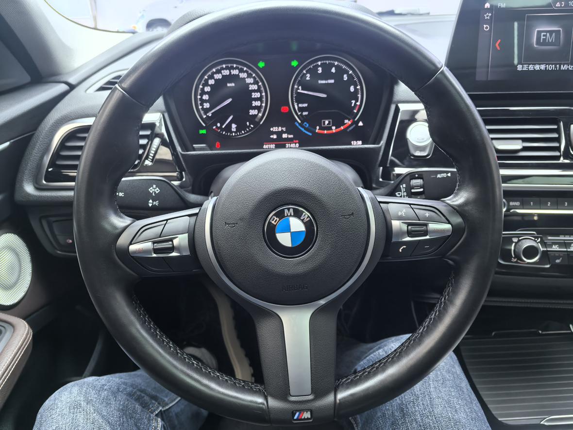 BMW 1 Series 2021, фото 11