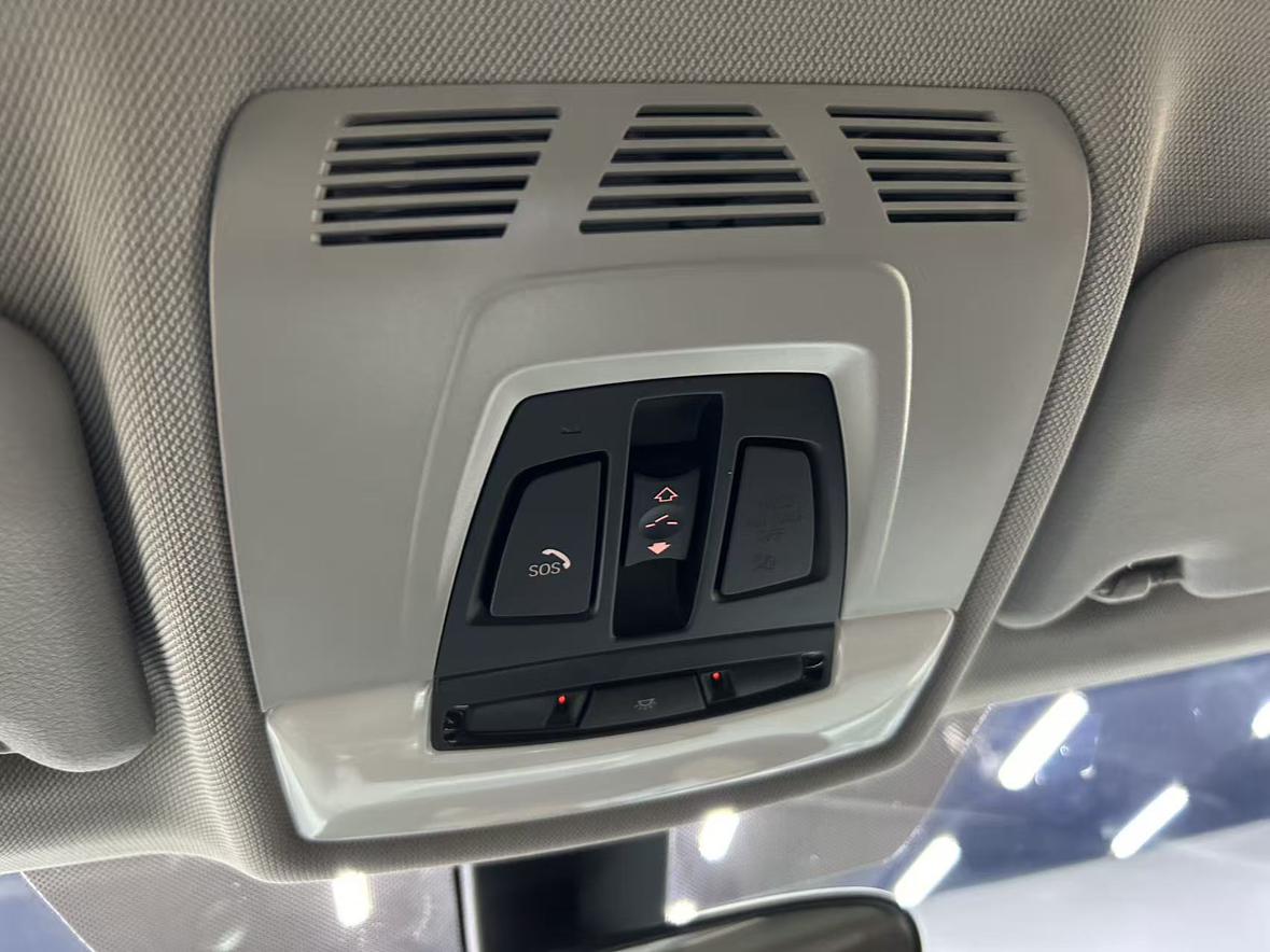 BMW 1 Series 2021, фото 14