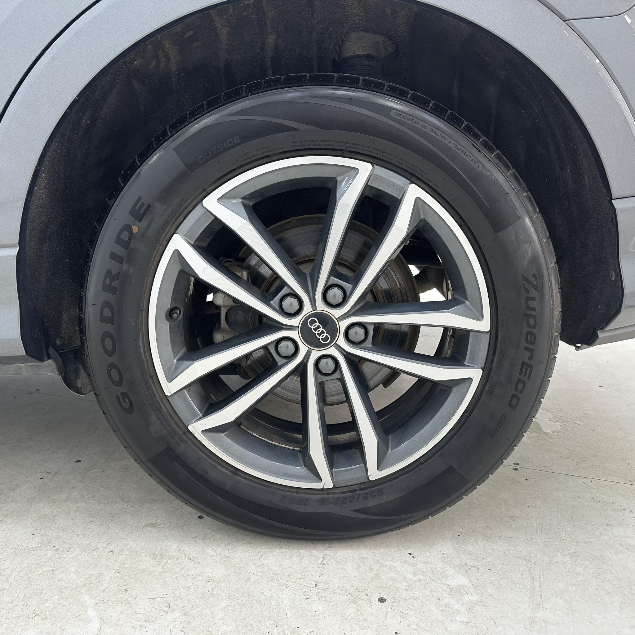 Audi Q3 2023, фото 17