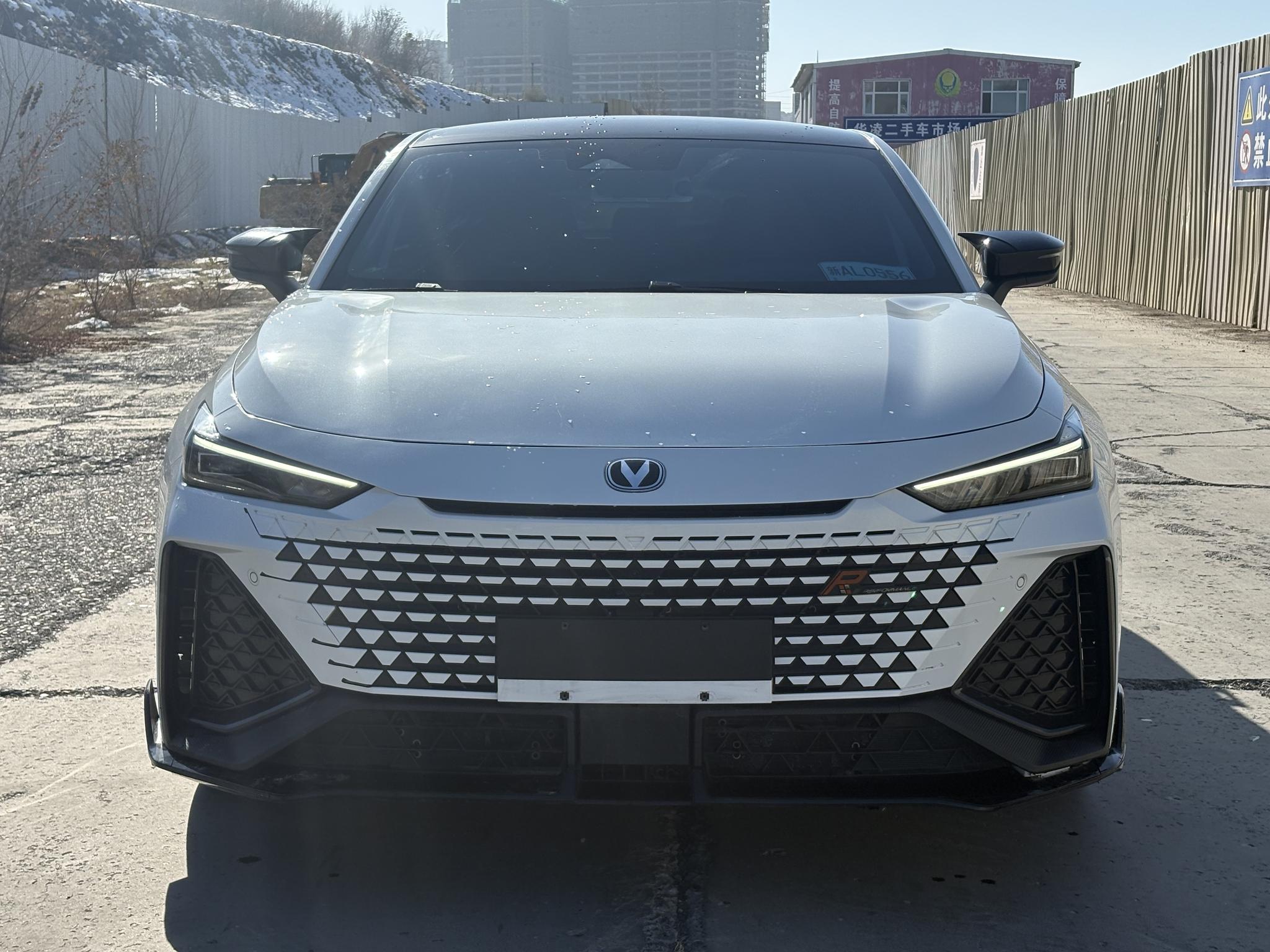 Changan UNI-V 2024, фото 2
