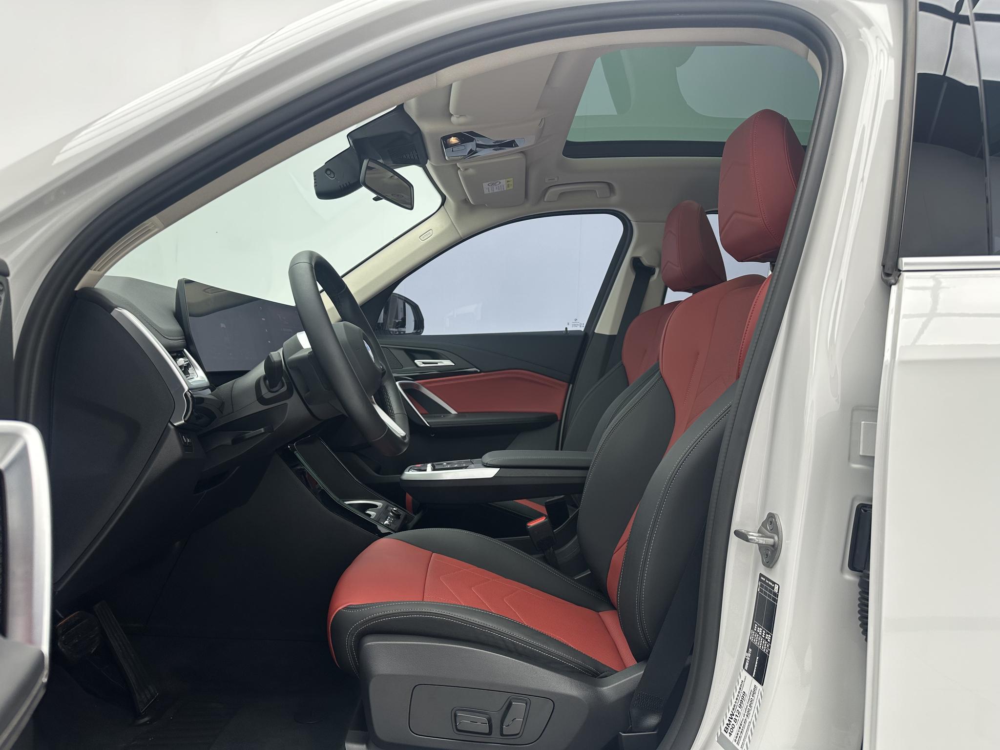 BMW X1 2023, фото 5
