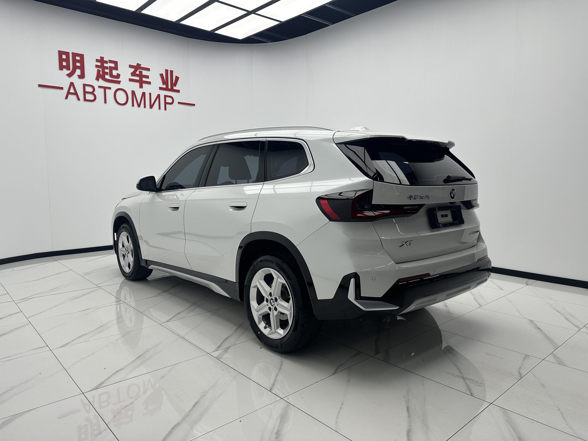 BMW X1 2023, фото 8