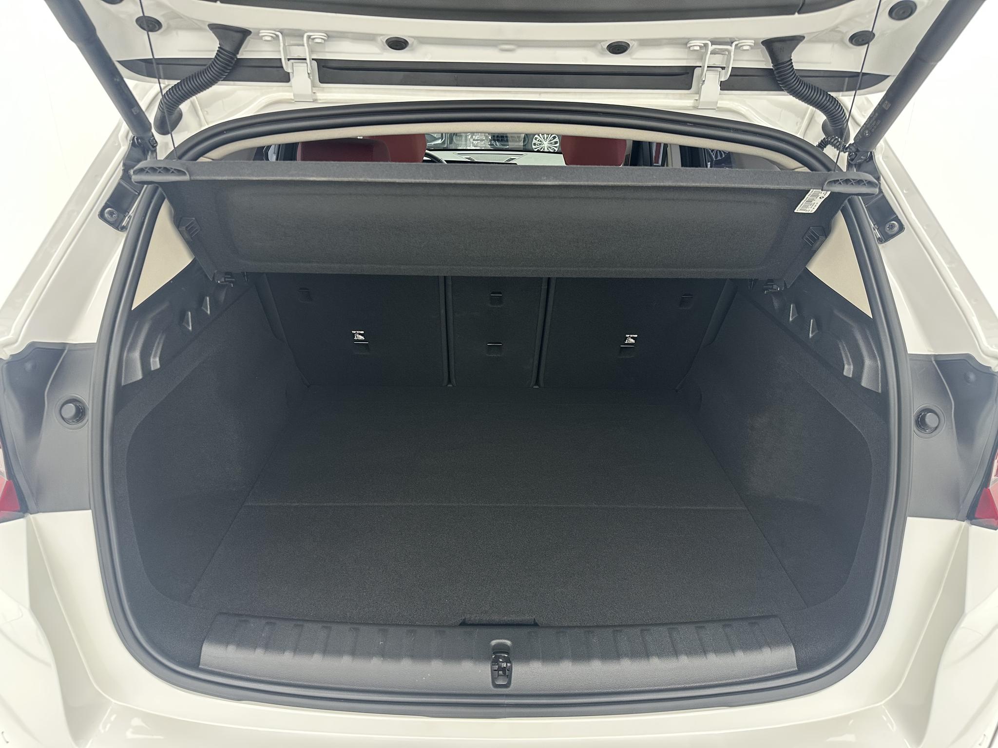 BMW X1 2023, фото 16