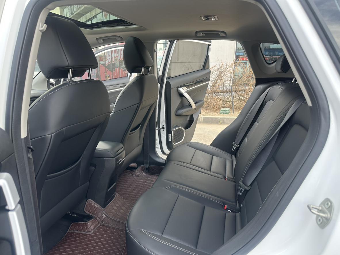 Geely Binyue 2025, фото 9