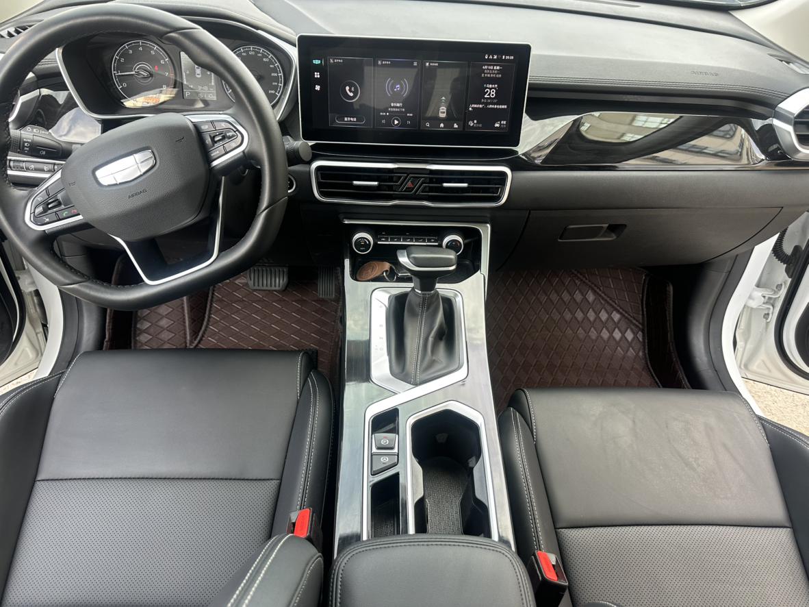 Geely Binyue 2025, фото 10