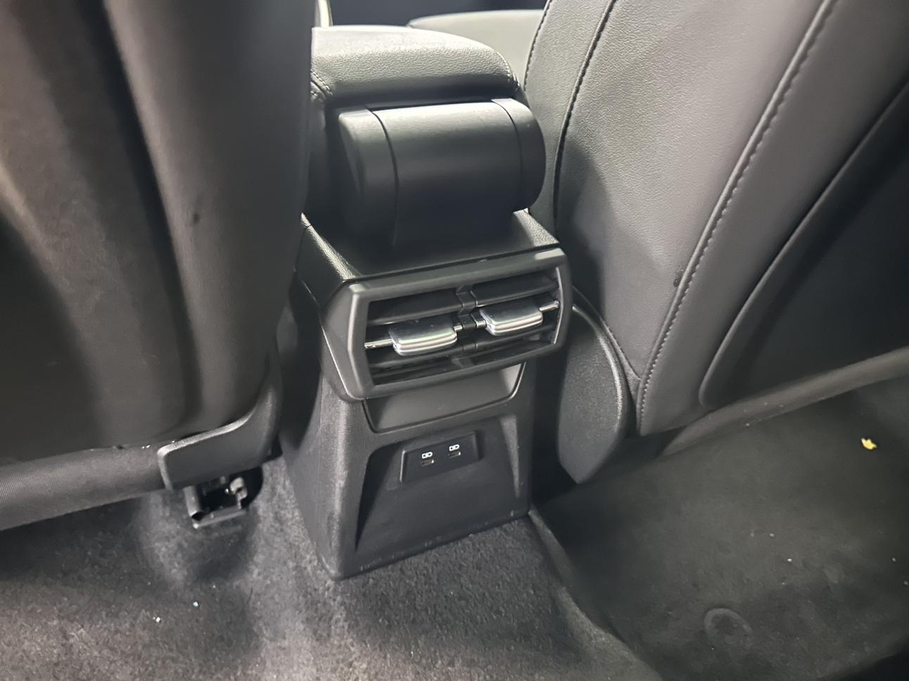 Audi A3 2022, фото 17
