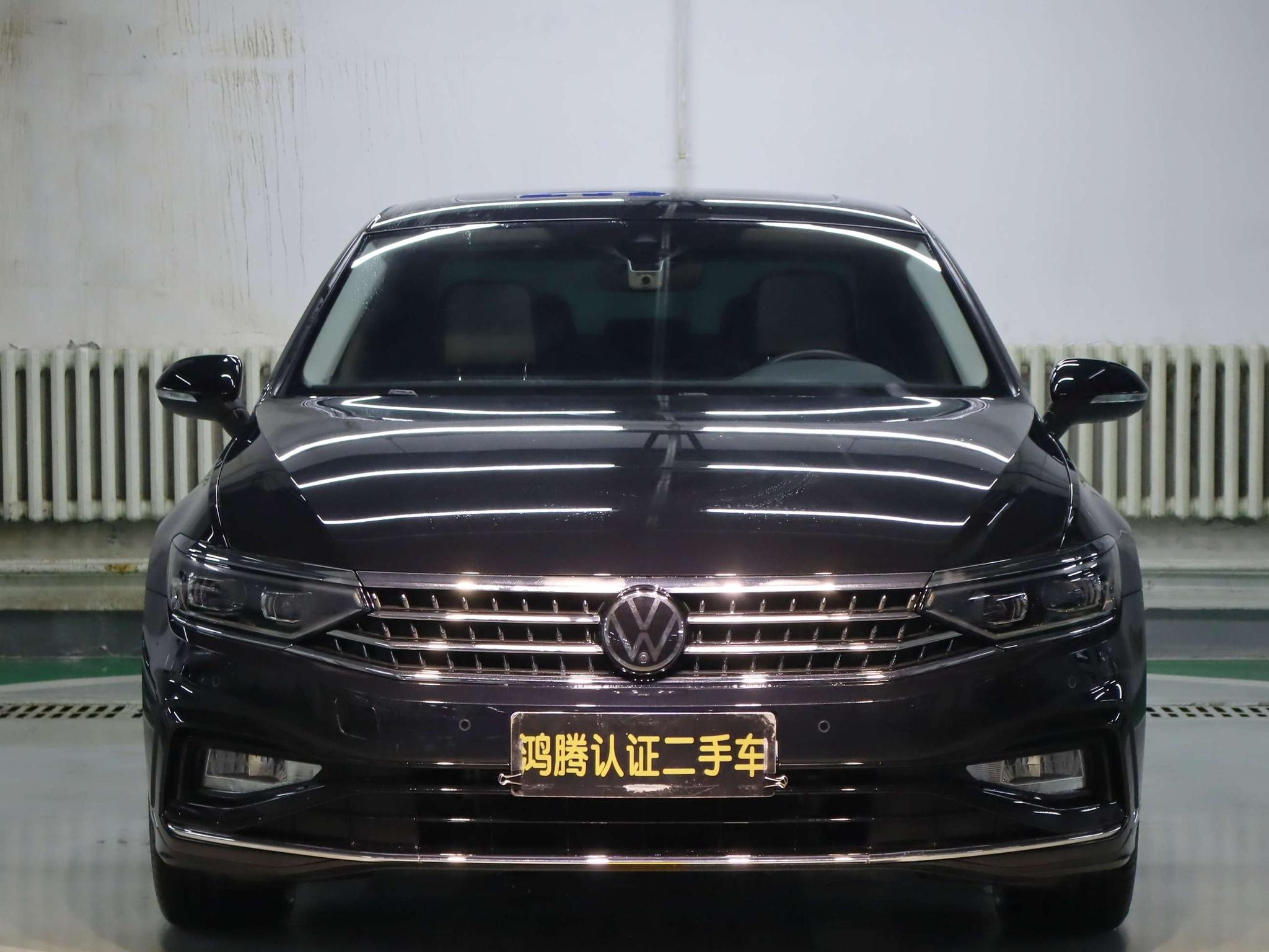 Volkswagen Passat 2023, фото 2