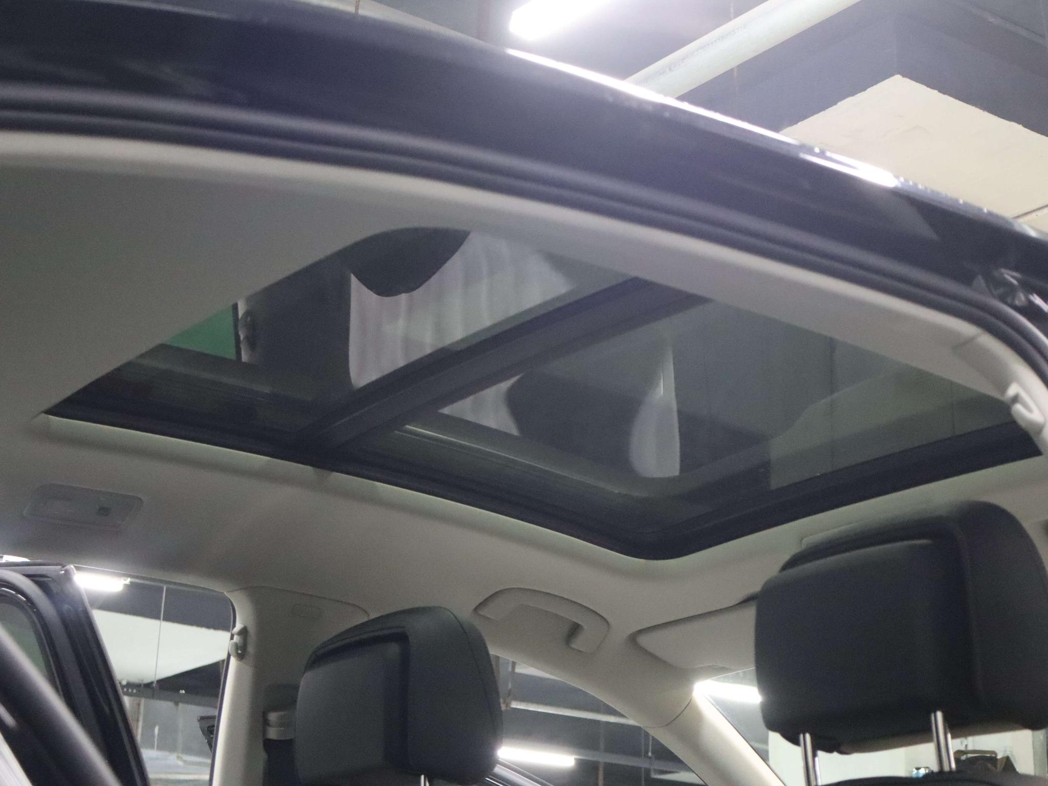 Volkswagen Passat 2023, фото 15