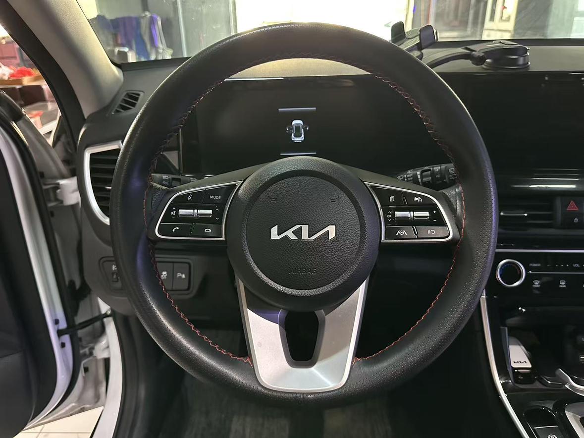 Kia Seltos 2023, фото 6