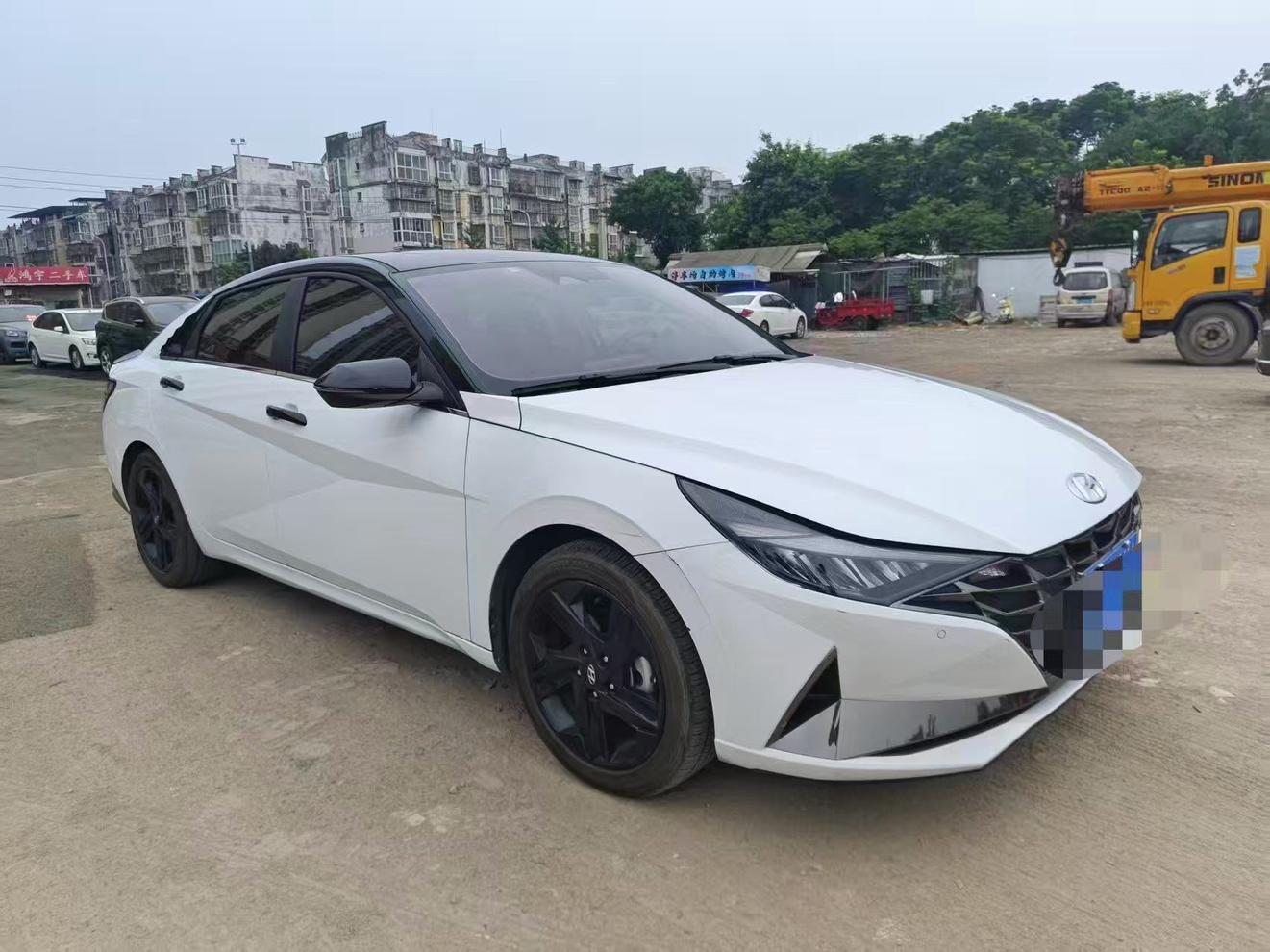 Hyundai Elantra 2022, фото 3